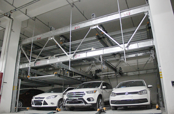 地下停車場(chǎng)三層機(jī)械車庫-升降橫移式